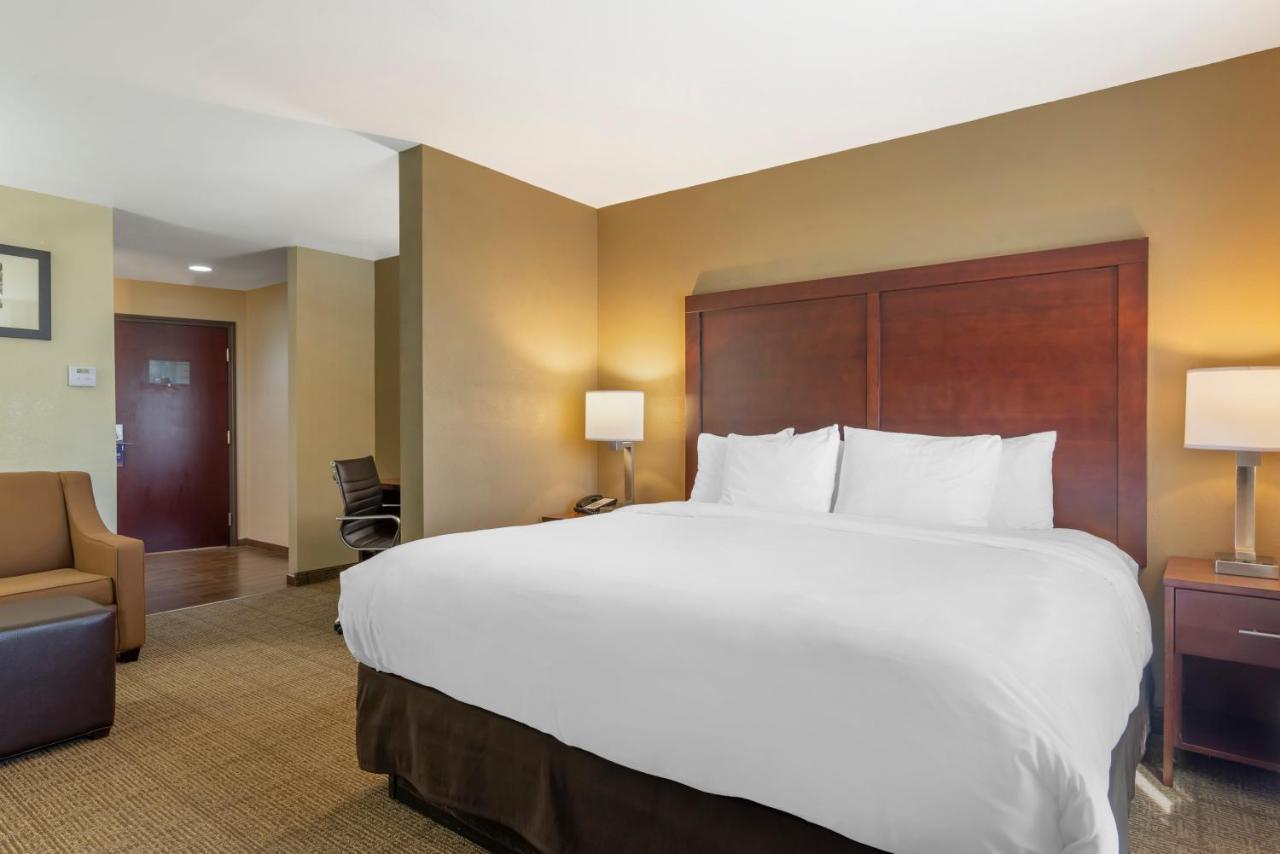 Comfort Suites Locust Grove Atlanta South Zewnętrze zdjęcie